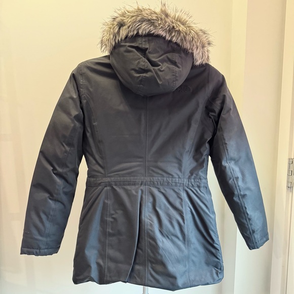 The North Face Mauna Kea Parka - Picture 5 of 14